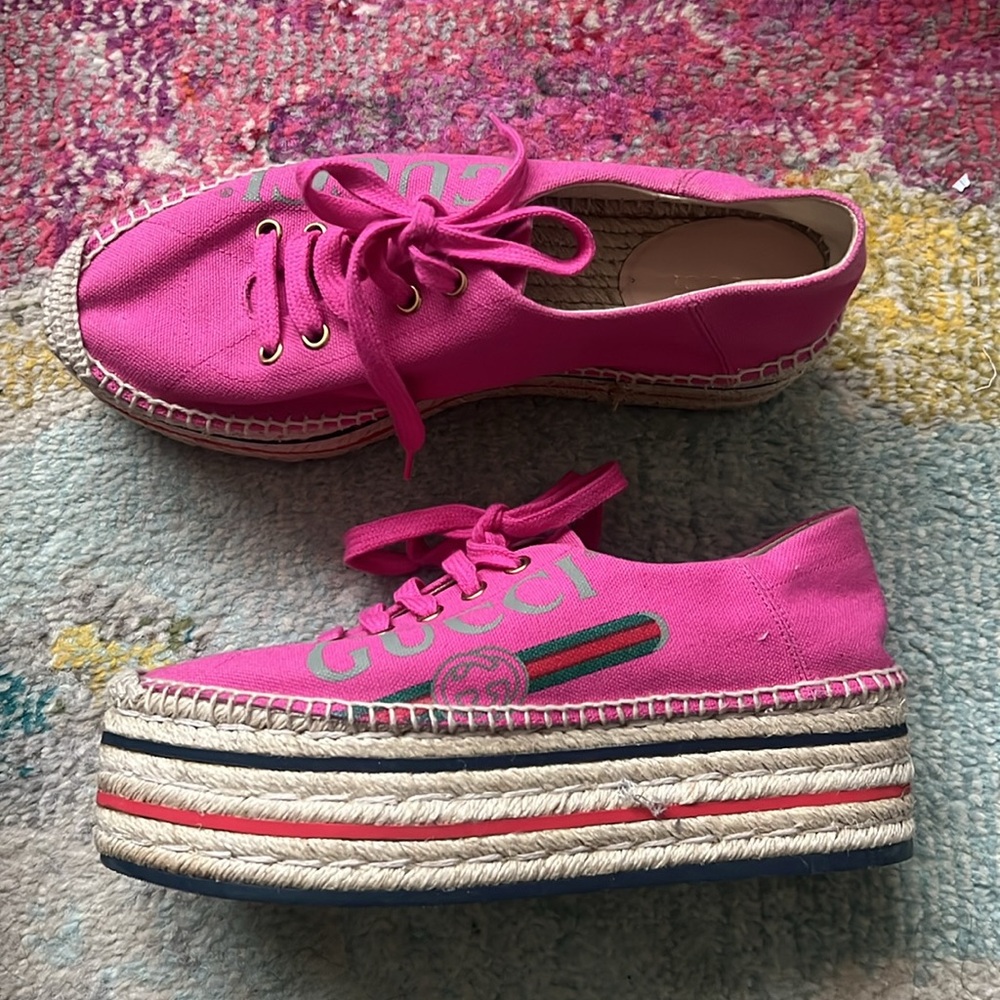 Like new Gucci sneakers espadrille style